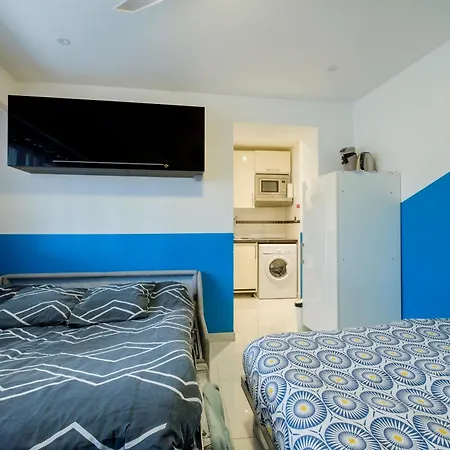 Pour 3 A Apartment