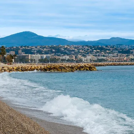 Pour 3 A Villeneuve-Loubet