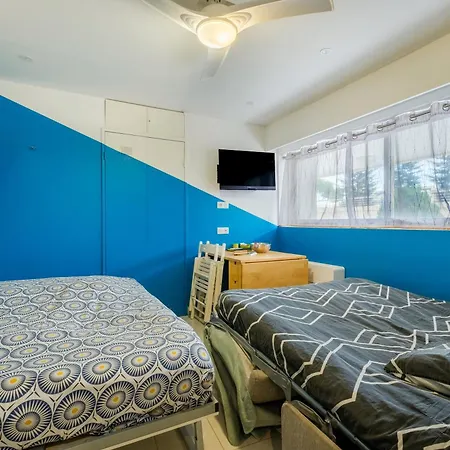 Appartement Pour 3 A *